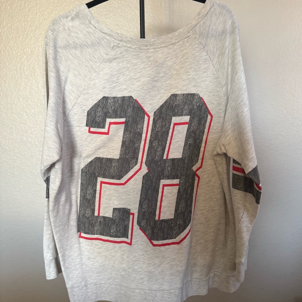 Women’s Disney Lightweight Crewneck - Picture 4 of 5
